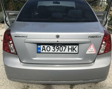 Серый Сузуки Форенза, объемом двигателя 2 л и пробегом 120 тыс. км за 3500 $, фото 1 на Automoto.ua