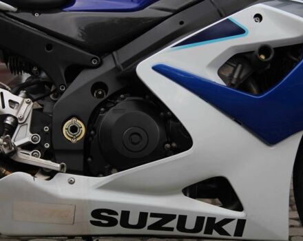 Сузуки ГСХ-Р, объемом двигателя 1 л и пробегом 0 тыс. км за 8500 $, фото 10 на Automoto.ua