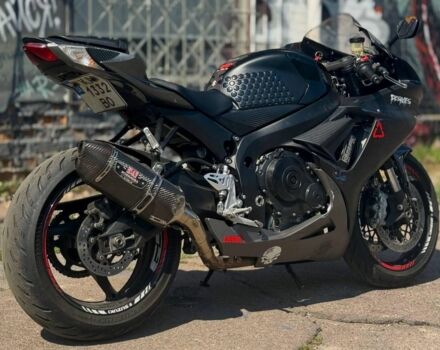 Сузукі ГСХ-Р, об'ємом двигуна 0.75 л та пробігом 0 тис. км за 9000 $, фото 2 на Automoto.ua