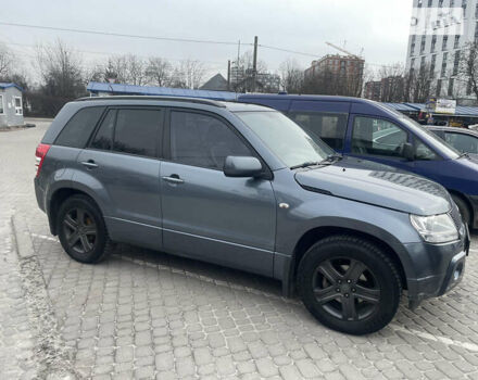 Білий Сузукі Гранд Вітара, об'ємом двигуна 2 л та пробігом 205 тис. км за 7050 $, фото 2 на Automoto.ua