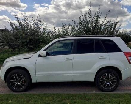 Белый Сузуки Гранд Витара, объемом двигателя 0 л и пробегом 230 тыс. км за 1793 $, фото 4 на Automoto.ua