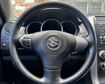 Белый Сузуки Гранд Витара, объемом двигателя 2 л и пробегом 154 тыс. км за 7400 $, фото 11 на Automoto.ua