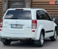 Белый Сузуки Гранд Витара, объемом двигателя 2.39 л и пробегом 260 тыс. км за 9800 $, фото 36 на Automoto.ua