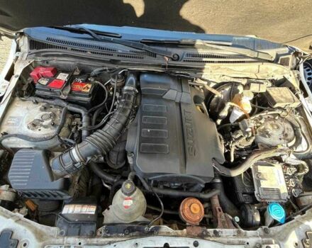 Белый Сузуки Гранд Витара, объемом двигателя 1.9 л и пробегом 220 тыс. км за 8277 $, фото 7 на Automoto.ua