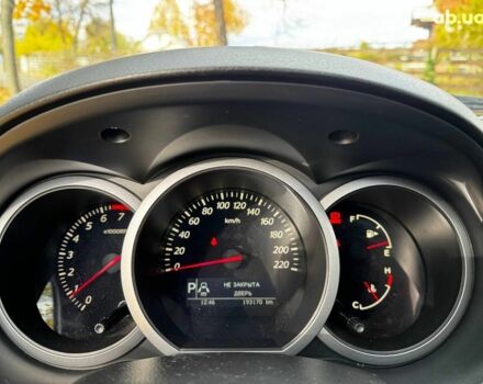 Сузуки Гранд Витара 2010 в Киеве на Automoto.ua Белый Сузуки Гранд Витара, объемом двигателя 2.4 л и пробегом 193 тыс. км за 10490 $, фото 12 на Automoto.ua