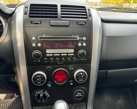 Сузуки Гранд Витара 2010 в Киеве на Automoto.ua Белый Сузуки Гранд Витара, объемом двигателя 2.4 л и пробегом 193 тыс. км за 10490 $, фото 15 на Automoto.ua