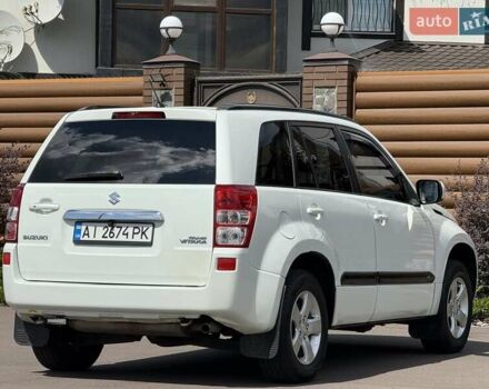 Белый Сузуки Гранд Витара, объемом двигателя 2.39 л и пробегом 260 тыс. км за 9800 $, фото 39 на Automoto.ua