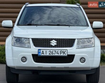Белый Сузуки Гранд Витара, объемом двигателя 2.39 л и пробегом 260 тыс. км за 9800 $, фото 10 на Automoto.ua