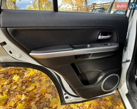 Білий Сузукі Гранд Вітара, об'ємом двигуна 2.4 л та пробігом 193 тис. км за 10440 $, фото 20 на Automoto.ua