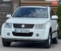 Белый Сузуки Гранд Витара, объемом двигателя 2.39 л и пробегом 260 тыс. км за 9800 $, фото 1 на Automoto.ua