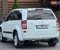 Белый Сузуки Гранд Витара, объемом двигателя 2.39 л и пробегом 260 тыс. км за 9800 $, фото 27 на Automoto.ua