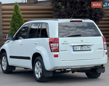 Белый Сузуки Гранд Витара, объемом двигателя 2.39 л и пробегом 260 тыс. км за 9800 $, фото 25 на Automoto.ua
