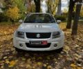 Сузуки Гранд Витара 2010 в Киеве на Automoto.ua Белый Сузуки Гранд Витара, объемом двигателя 2.4 л и пробегом 193 тыс. км за 10490 $, фото 1 на Automoto.ua