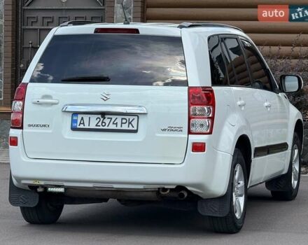 Белый Сузуки Гранд Витара, объемом двигателя 2.39 л и пробегом 260 тыс. км за 9800 $, фото 35 на Automoto.ua