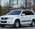 Белый Сузуки Гранд Витара, объемом двигателя 2.39 л и пробегом 260 тыс. км за 9800 $, фото 8 на Automoto.ua