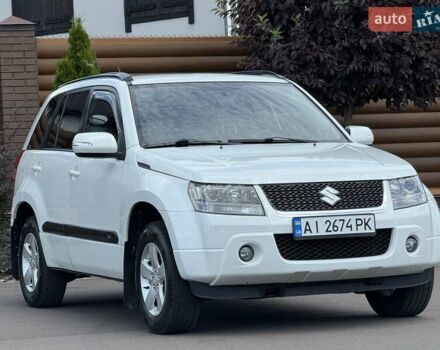 Белый Сузуки Гранд Витара, объемом двигателя 2.39 л и пробегом 260 тыс. км за 9800 $, фото 14 на Automoto.ua