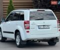 Белый Сузуки Гранд Витара, объемом двигателя 2.39 л и пробегом 260 тыс. км за 9800 $, фото 26 на Automoto.ua