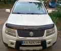 Белый Сузуки Гранд Витара, объемом двигателя 2.4 л и пробегом 250 тыс. км за 10500 $, фото 1 на Automoto.ua