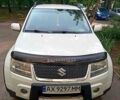 Сузуки Гранд Витара 2011 в Харькове на Automoto.ua Белый Сузуки Гранд Витара, объемом двигателя 2.4 л и пробегом 249 тыс. км за 11000 $, фото 4 на Automoto.ua