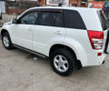 Белый Сузуки Гранд Витара, объемом двигателя 2.39 л и пробегом 280 тыс. км за 7650 $, фото 16 на Automoto.ua