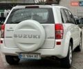 Білий Сузукі Гранд Вітара, об'ємом двигуна 2.4 л та пробігом 181 тис. км за 10900 $, фото 6 на Automoto.ua