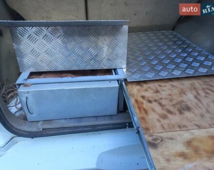 Білий Сузукі Гранд Вітара, об'ємом двигуна 2.4 л та пробігом 280 тис. км за 9000 $, фото 2 на Automoto.ua