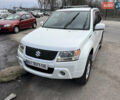 Белый Сузуки Гранд Витара, объемом двигателя 2.39 л и пробегом 280 тыс. км за 7650 $, фото 14 на Automoto.ua