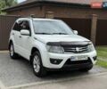 Белый Сузуки Гранд Витара, объемом двигателя 2.39 л и пробегом 251 тыс. км за 10800 $, фото 2 на Automoto.ua