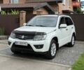 Белый Сузуки Гранд Витара, объемом двигателя 2.39 л и пробегом 251 тыс. км за 10800 $, фото 1 на Automoto.ua