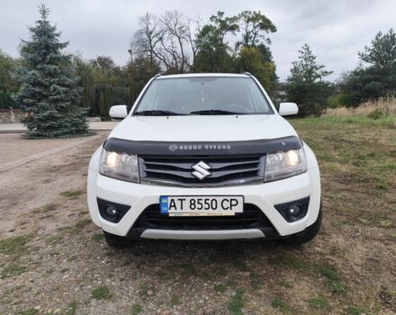 Білий Сузукі Гранд Вітара, об'ємом двигуна 0 л та пробігом 62 тис. км за 15499 $, фото 4 на Automoto.ua