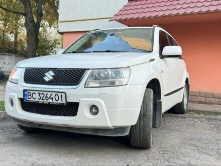Сузуки Гранд Витара 2008 в Львове на Automoto.ua Белый Сузуки Гранд Витара, объемом двигателя 2 л и пробегом 228 тыс. км за 5999 $, фото 1 на Automoto.ua