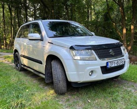 Білий Сузукі Гранд Вітара, об'ємом двигуна 1.9 л та пробігом 220 тис. км за 8277 $, фото 1 на Automoto.ua