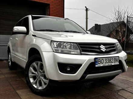 Білий Сузукі Гранд Вітара, об'ємом двигуна 2.39 л та пробігом 157 тис. км за 14000 $, фото 1 на Automoto.ua