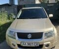 Бежевий Сузукі Гранд Вітара, об'ємом двигуна 2 л та пробігом 178 тис. км за 7800 $, фото 1 на Automoto.ua