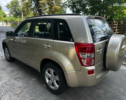 Бежевий Сузукі Гранд Вітара, об'ємом двигуна 2.4 л та пробігом 143 тис. км за 7740 $, фото 5 на Automoto.ua