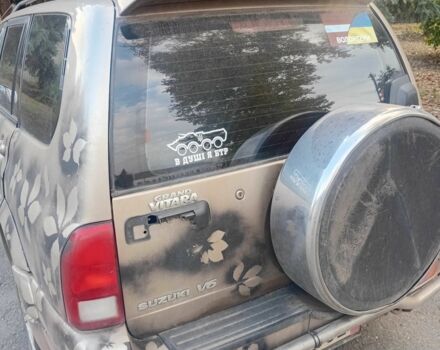 Бежевый Сузуки Гранд Витара, объемом двигателя 2.7 л и пробегом 254 тыс. км за 3497 $, фото 2 на Automoto.ua