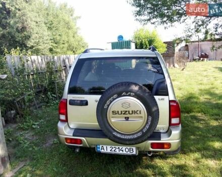 Бежевий Сузукі Гранд Вітара, об'ємом двигуна 2.74 л та пробігом 550 тис. км за 5200 $, фото 1 на Automoto.ua