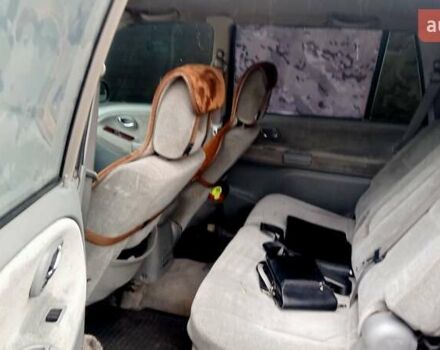 Бежевый Сузуки Гранд Витара, объемом двигателя 2.74 л и пробегом 320 тыс. км за 5000 $, фото 3 на Automoto.ua