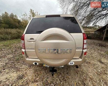 Бежевый Сузуки Гранд Витара, объемом двигателя 2 л и пробегом 204 тыс. км за 6400 $, фото 3 на Automoto.ua