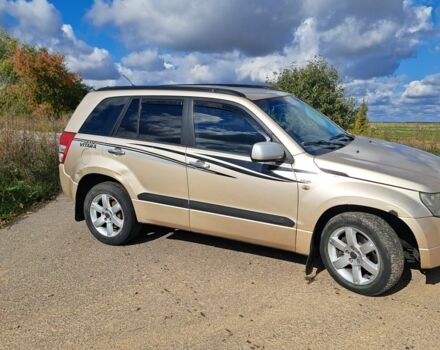 Бежевый Сузуки Гранд Витара, объемом двигателя 0 л и пробегом 300 тыс. км за 3450 $, фото 3 на Automoto.ua