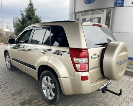 Бежевый Сузуки Гранд Витара, объемом двигателя 2 л и пробегом 300 тыс. км за 3400 $, фото 3 на Automoto.ua