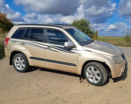 Бежевый Сузуки Гранд Витара, объемом двигателя 0 л и пробегом 300 тыс. км за 3450 $, фото 4 на Automoto.ua