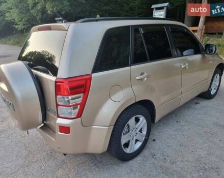 Бежевый Сузуки Гранд Витара, объемом двигателя 2 л и пробегом 311 тыс. км за 5700 $, фото 4 на Automoto.ua