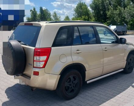 Бежевый Сузуки Гранд Витара, объемом двигателя 1.9 л и пробегом 300 тыс. км за 3734 $, фото 1 на Automoto.ua
