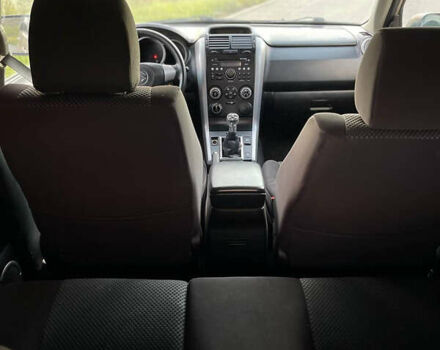 Бежевый Сузуки Гранд Витара, объемом двигателя 2 л и пробегом 197 тыс. км за 7000 $, фото 30 на Automoto.ua