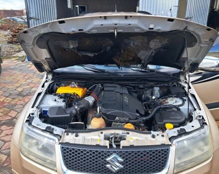 Бежевый Сузуки Гранд Витара, объемом двигателя 0 л и пробегом 300 тыс. км за 3450 $, фото 16 на Automoto.ua