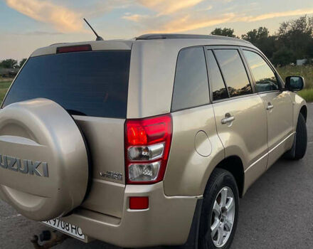 Бежевый Сузуки Гранд Витара, объемом двигателя 2 л и пробегом 197 тыс. км за 7000 $, фото 5 на Automoto.ua