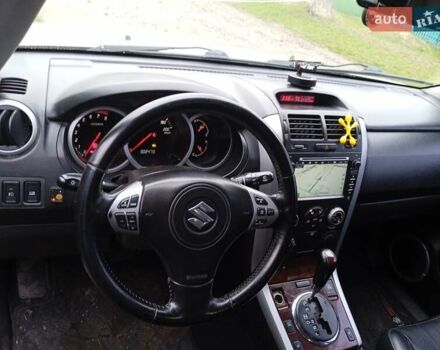 Бежевый Сузуки Гранд Витара, объемом двигателя 2 л и пробегом 311 тыс. км за 5700 $, фото 7 на Automoto.ua