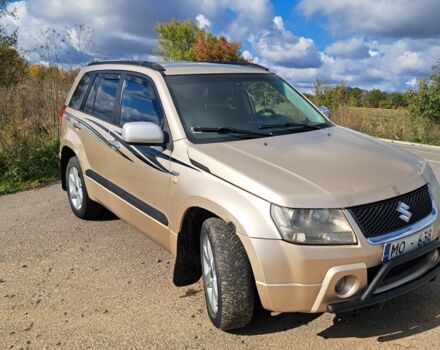 Бежевый Сузуки Гранд Витара, объемом двигателя 0 л и пробегом 300 тыс. км за 3450 $, фото 2 на Automoto.ua