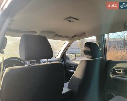 Бежевый Сузуки Гранд Витара, объемом двигателя 2 л и пробегом 110 тыс. км за 7500 $, фото 8 на Automoto.ua